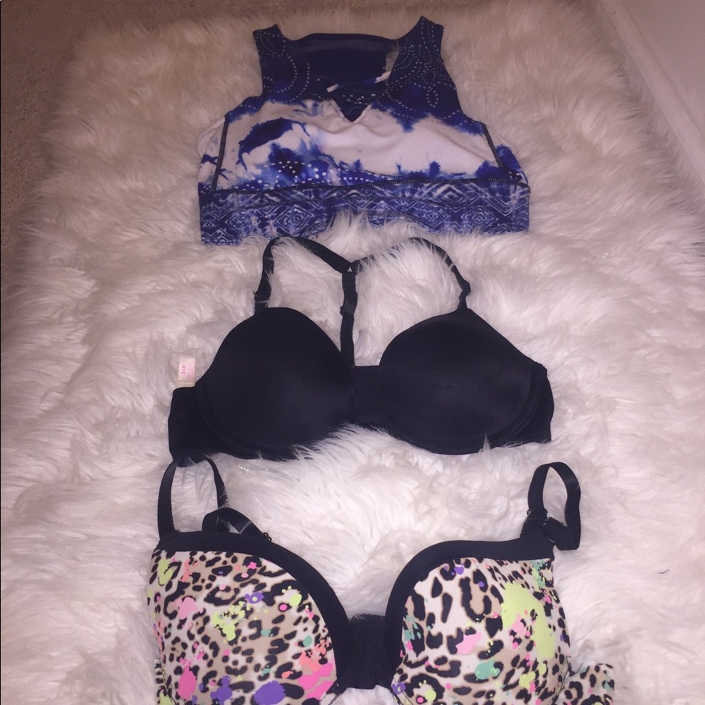 3 Bras!